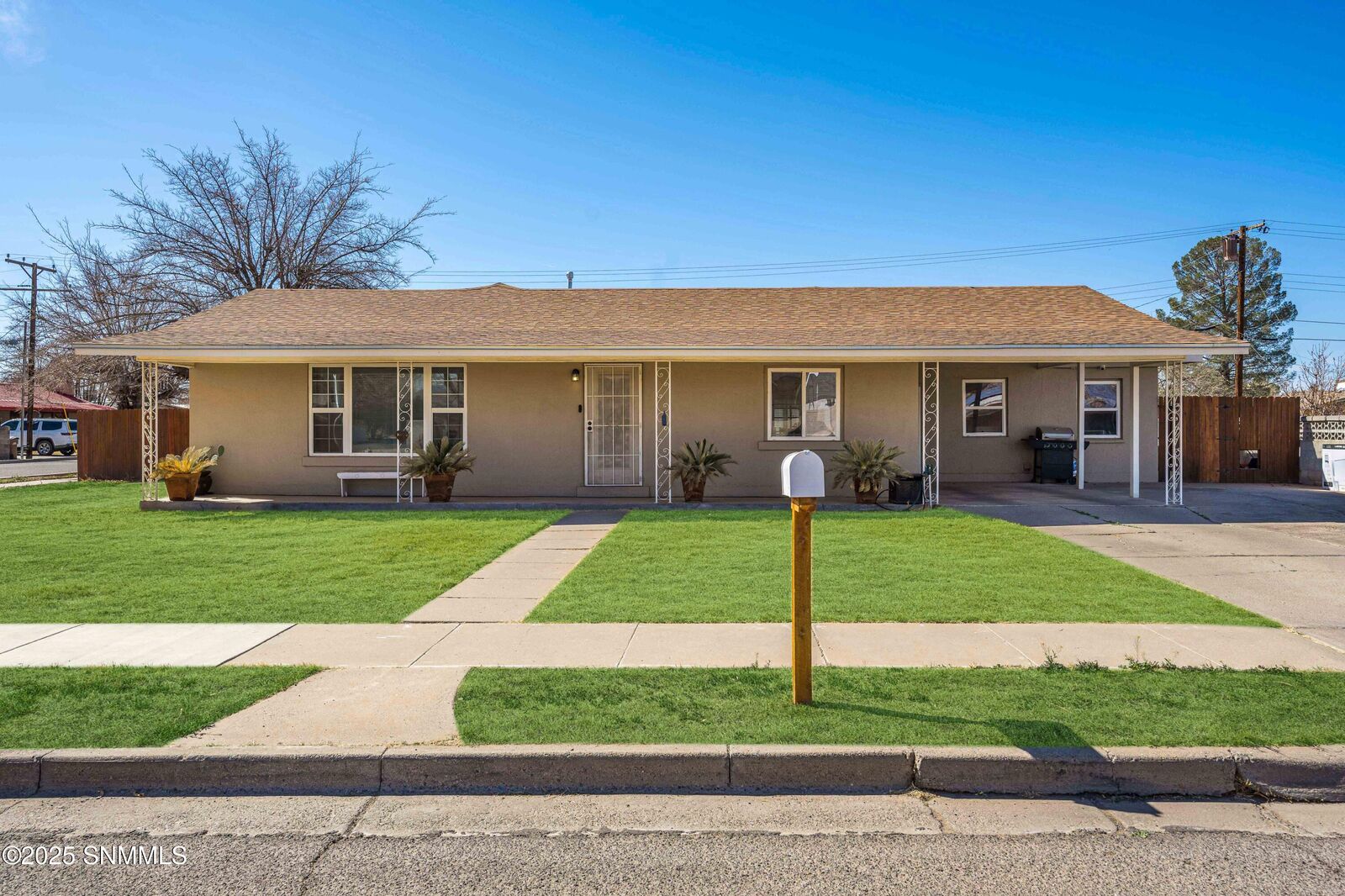 Property Photo:  2170 Turrentine Drive  NM 88005 