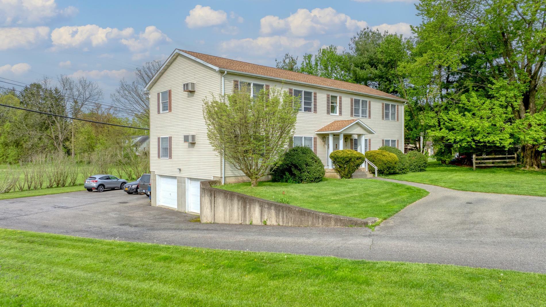 Property Photo:  16 Fording Place Road  NY 12449 