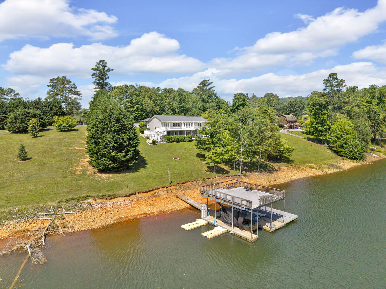 Property Photo: 265 Pine Crest Drive Drive TN 37861