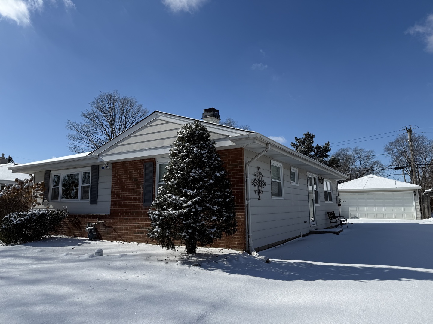Property Photo: 4007 Wilke Road IL 60008