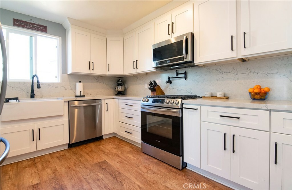 Property Photo: 10538 El Rancho Drive CA 90606