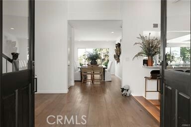 Property Photo:  3960 Ellenita Avenue  CA 91356 