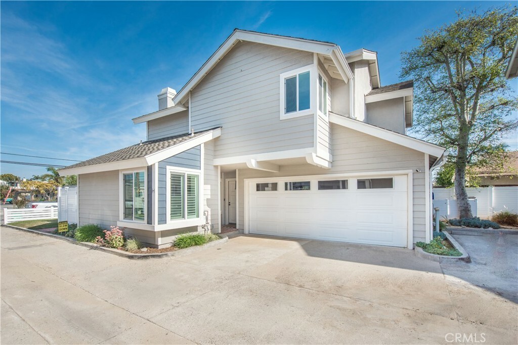 Property Photo: 183 Monte Vista Avenue 1 CA 92627