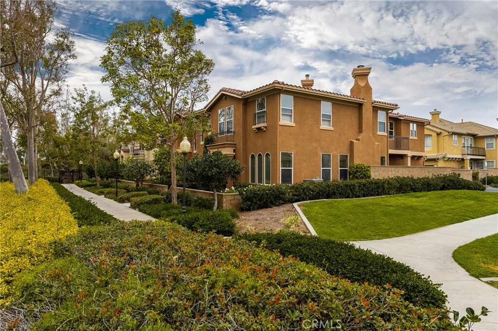 Property Photo: 16 Mineral King CA 92602