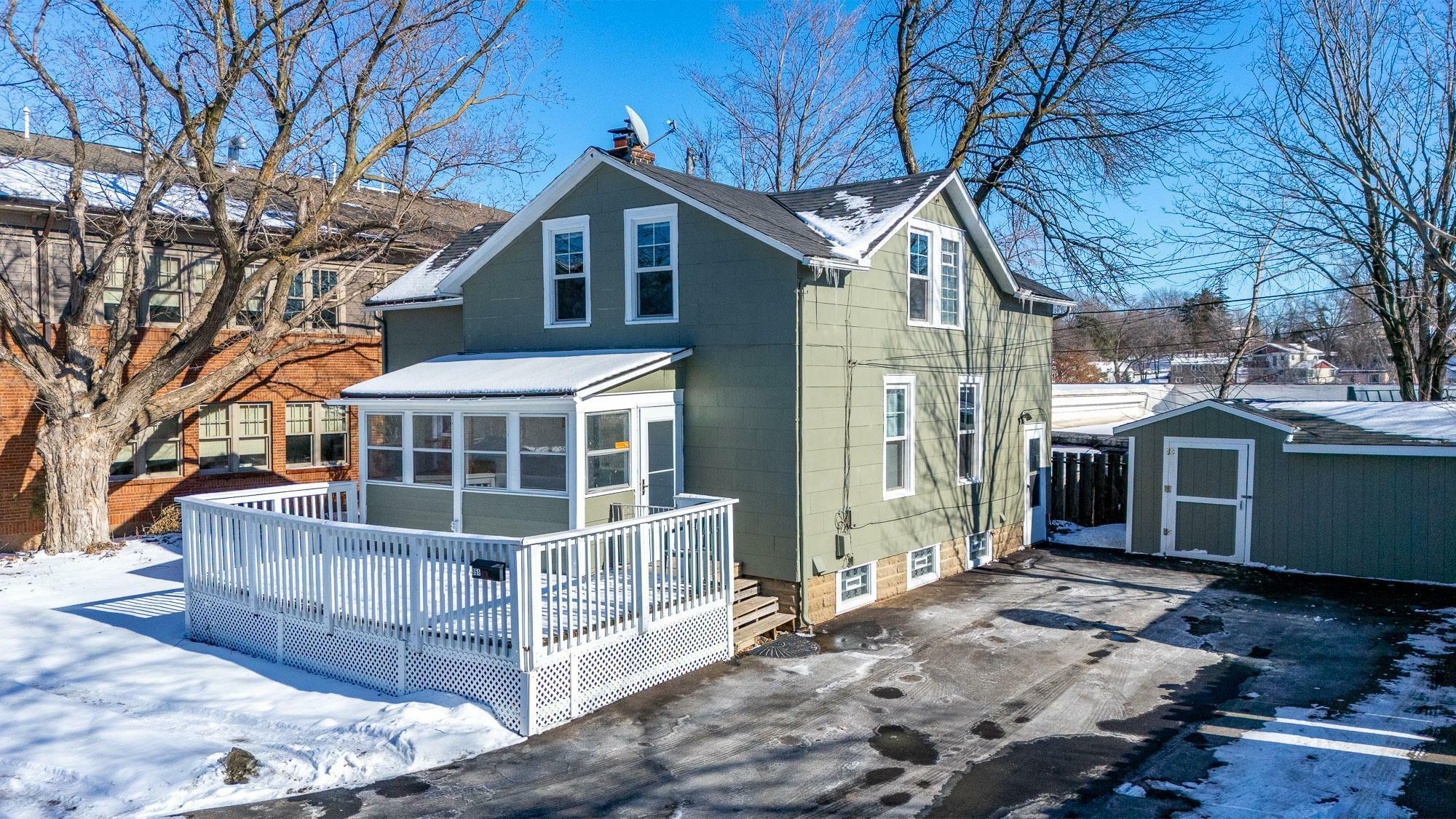 Property Photo:  351 Morse Avenue  MN 55331 