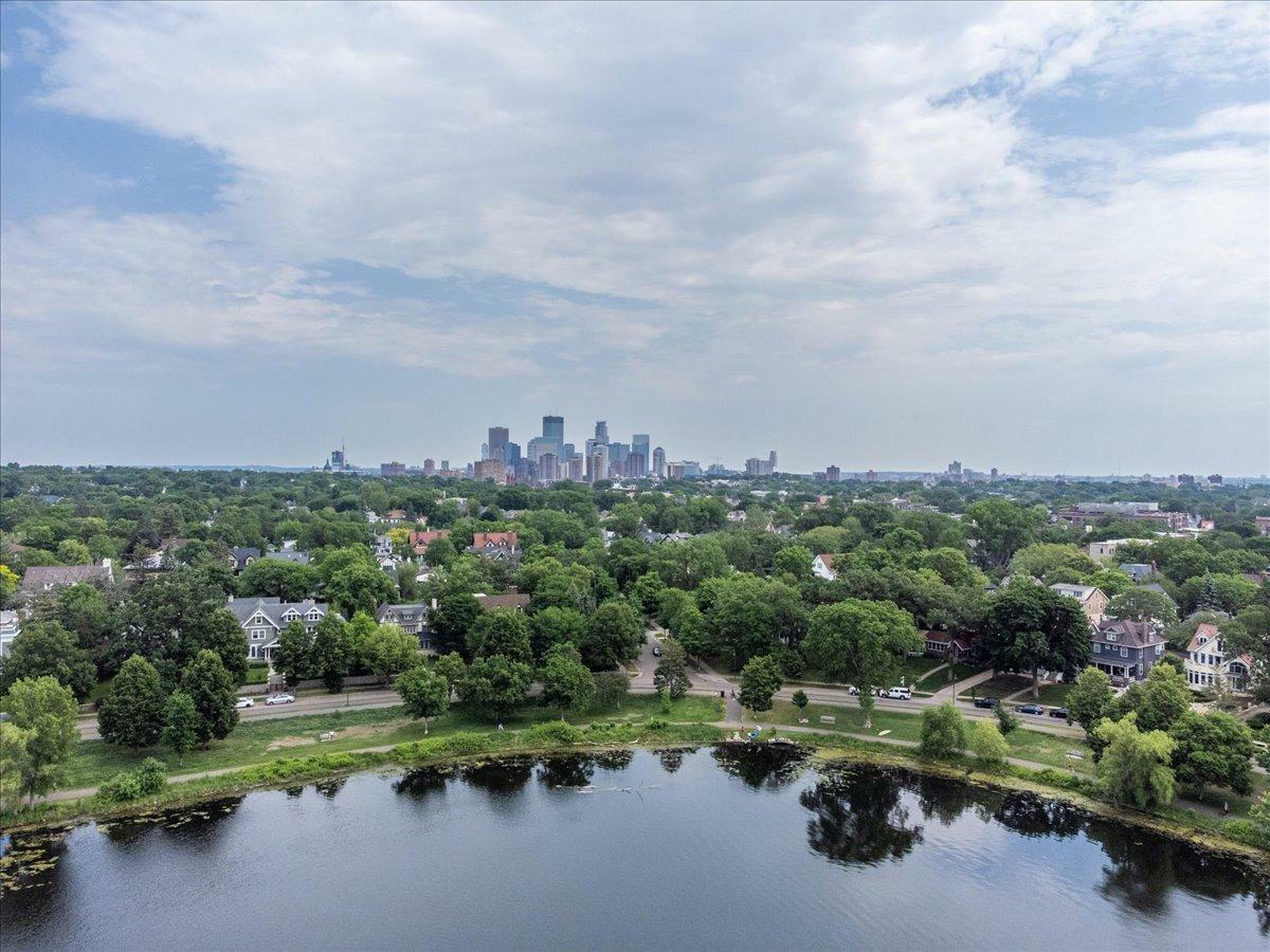 Property Photo:  2675 E Lake Of The Isles Parkway  MN 55408 