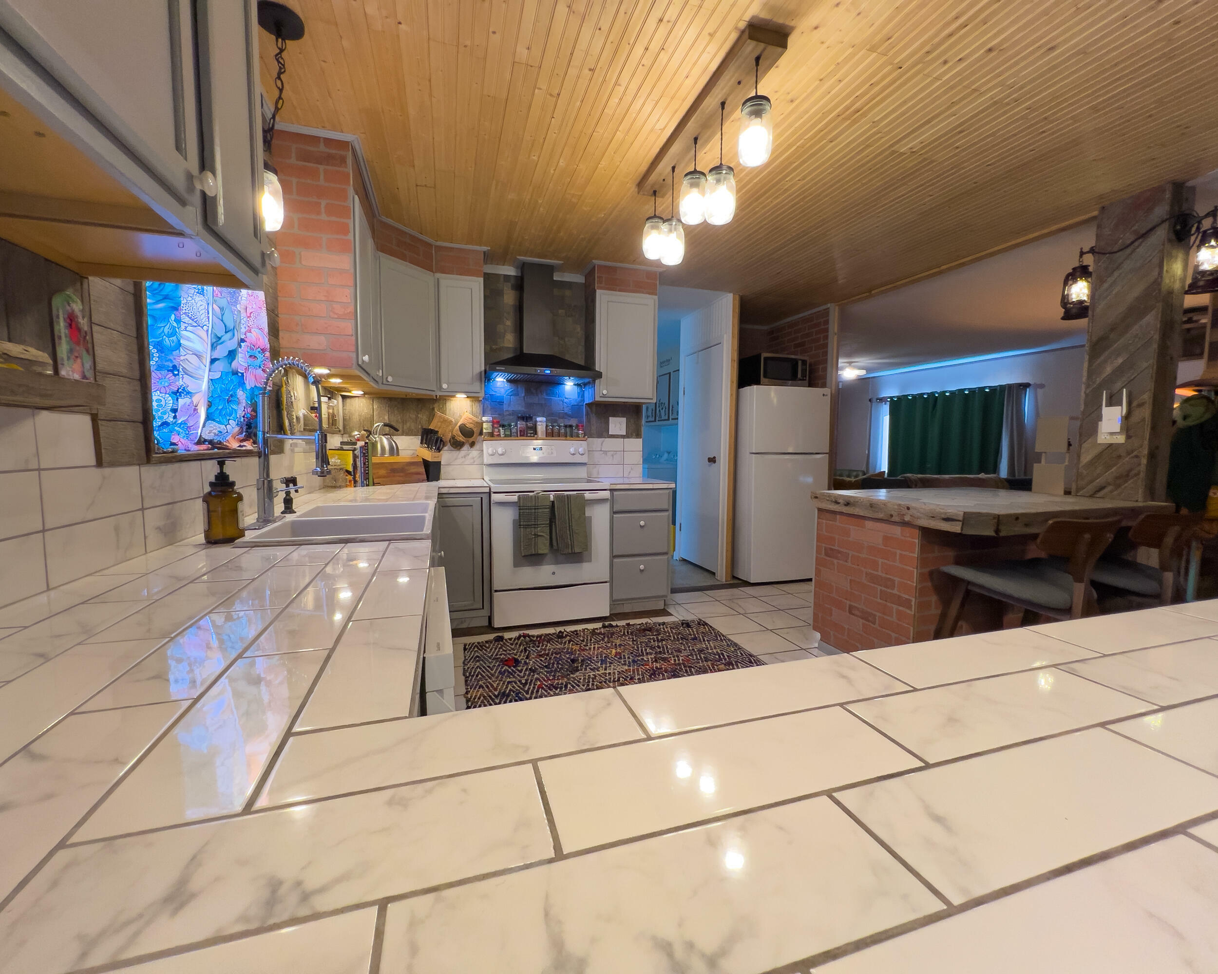 Property Photo: 87653 Stagecoach Lane OR 97641