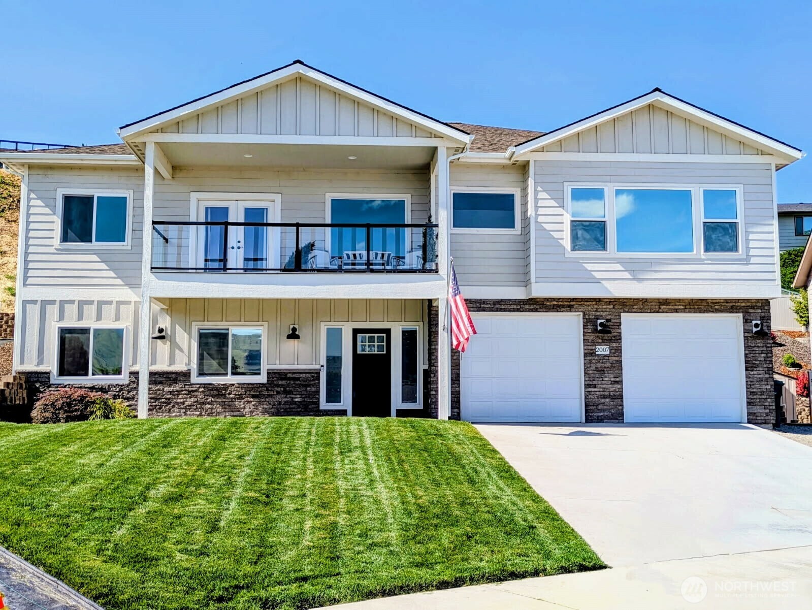 2007  Westhaven  Wenatchee WA 98801 photo