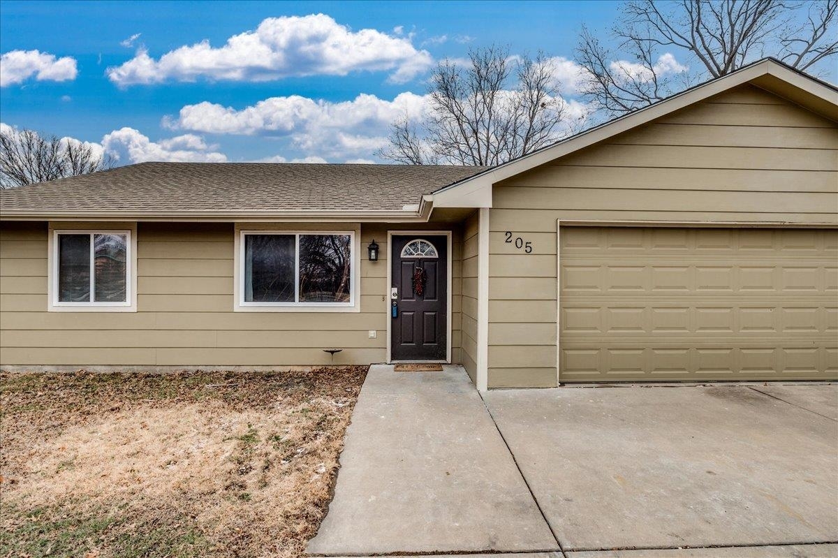 Property Photo: 205 W Meadowlark KS 67037