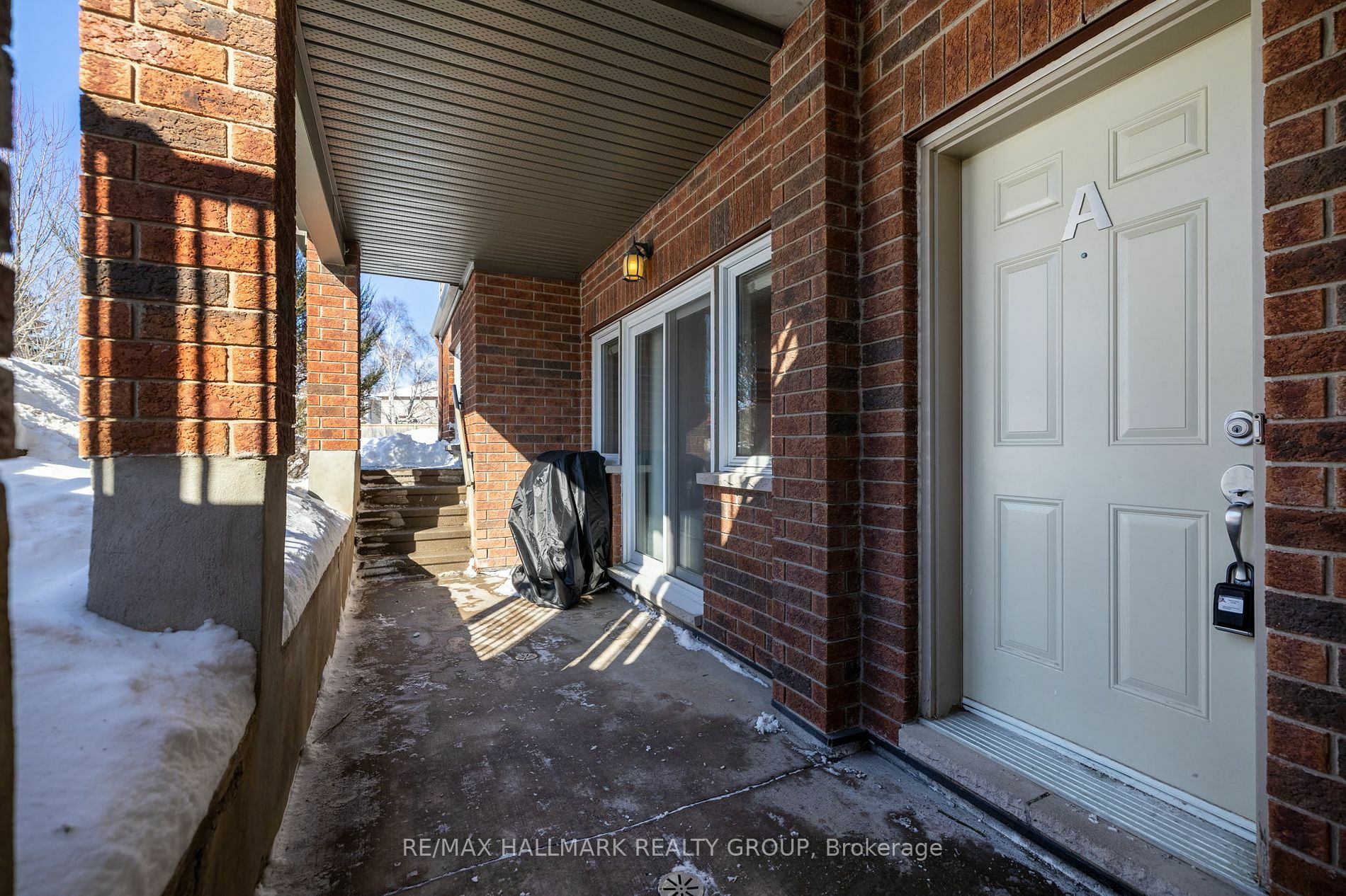 Property Photo:  105 Fraser Fields Way A  ON K2J 5V1 