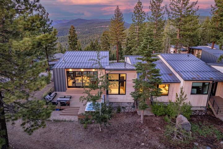 Property Photo:  15157 Boulder Place  CA 96161 