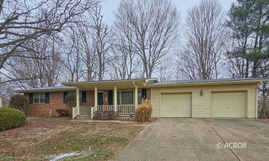 Property Photo: 174 Sanders Dr OH 45631