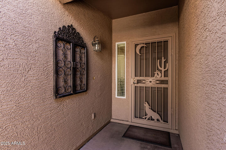 Property Photo: 1403 E Las Colinas Drive AZ 85249