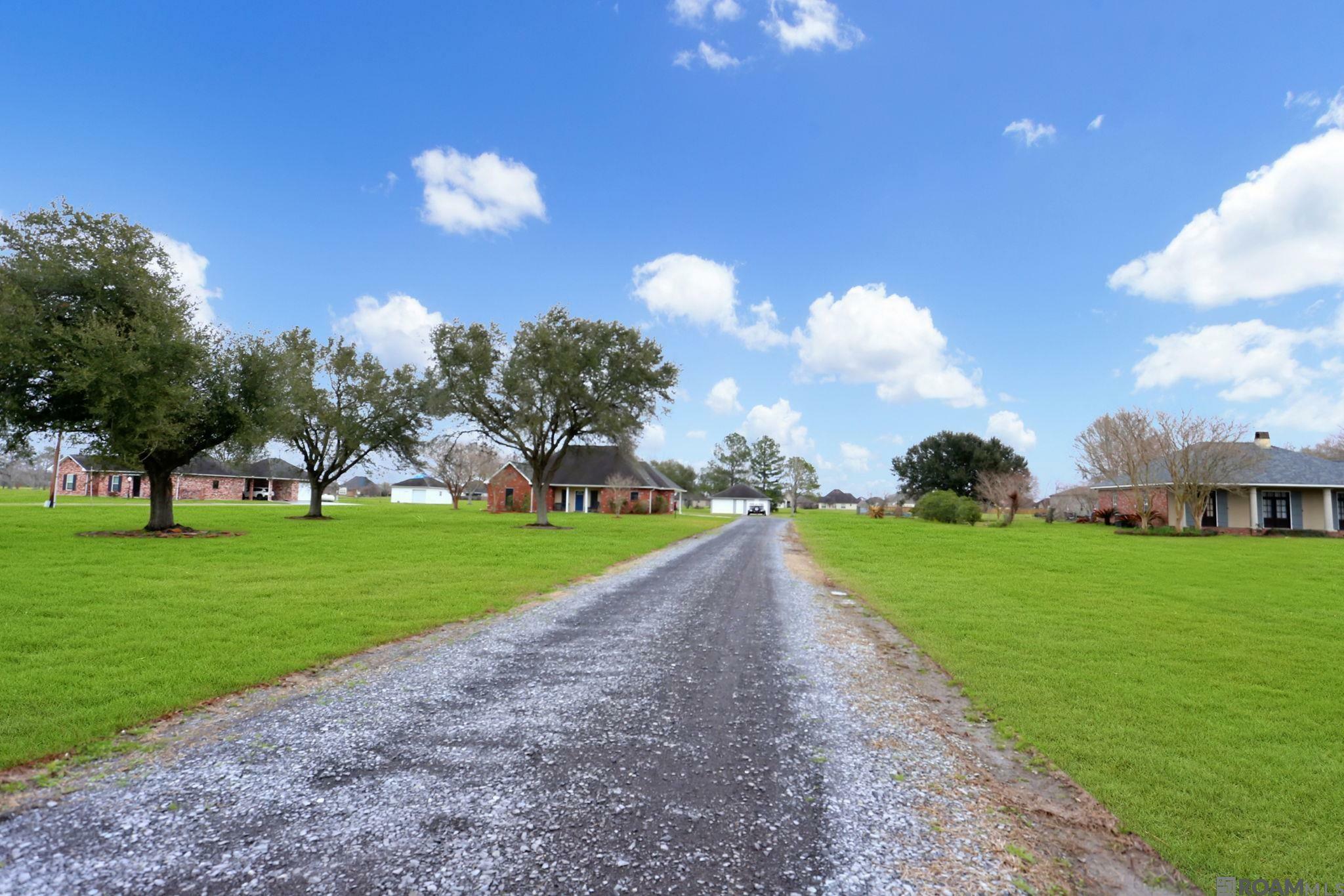 Property Photo: 6064 La Hwy 44 LA 70737