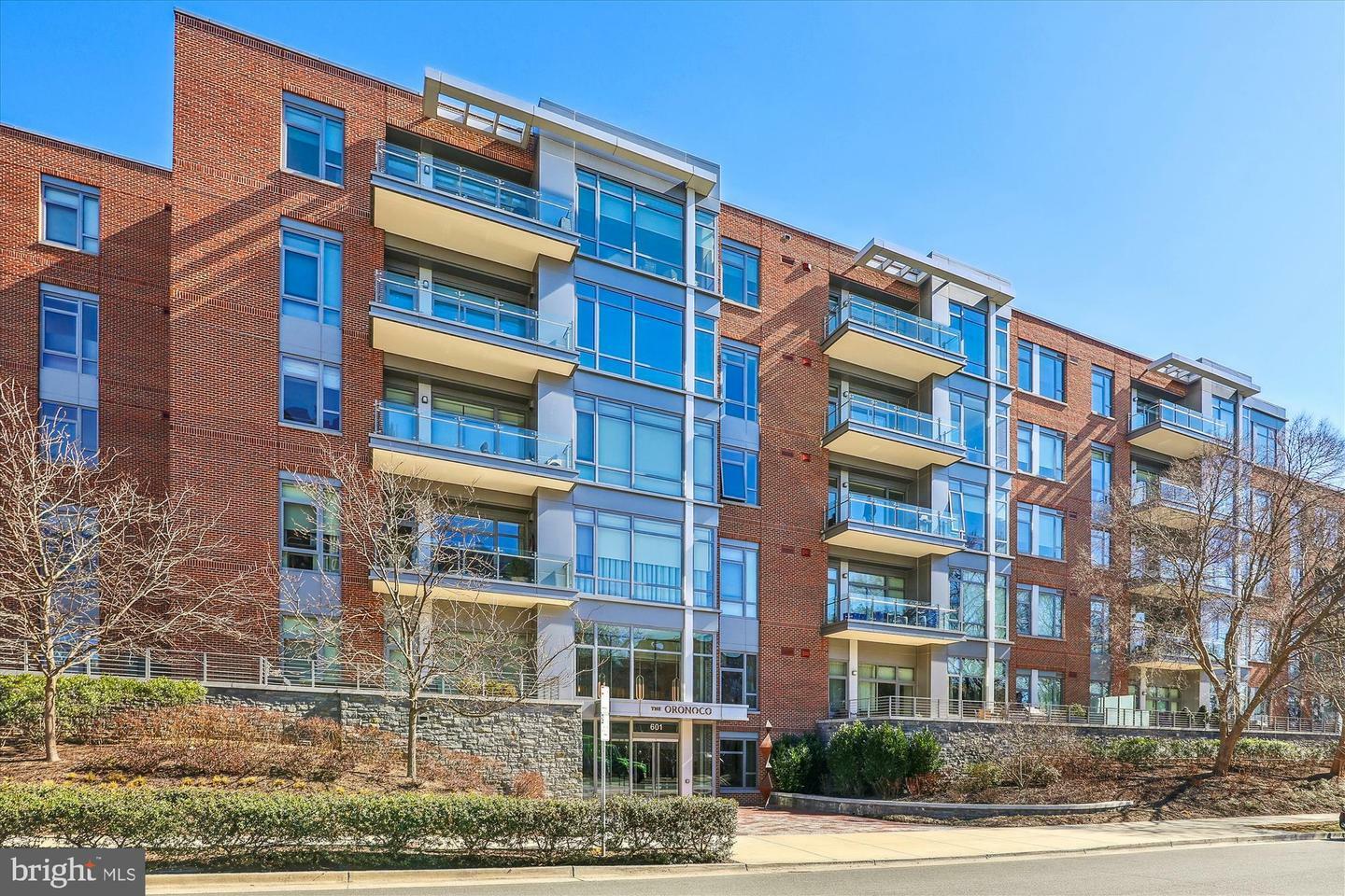 601 N Fairfax Street 407  Alexandria VA 22314 photo