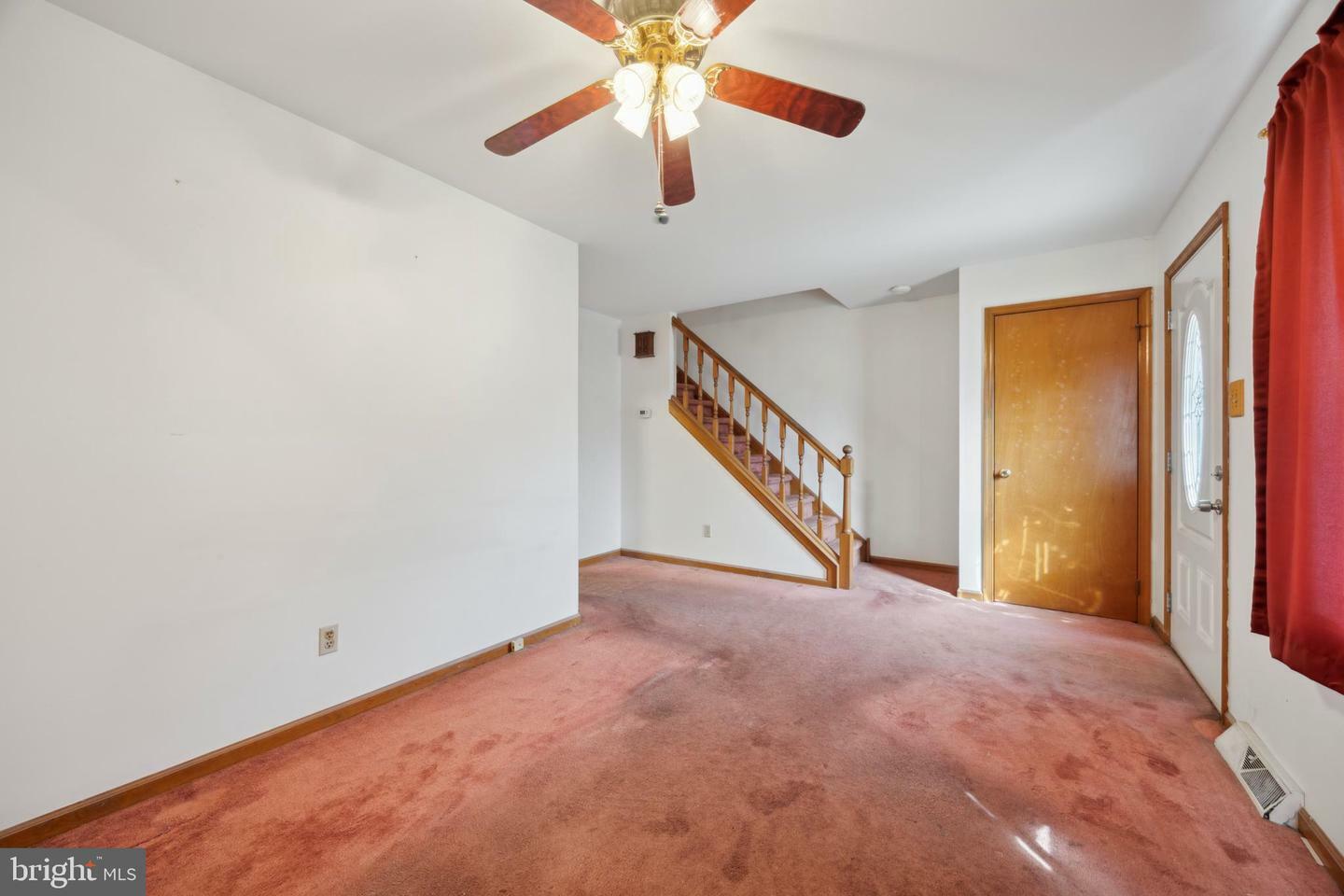 Property Photo:  934 Greenhouse Drive  PA 19018 