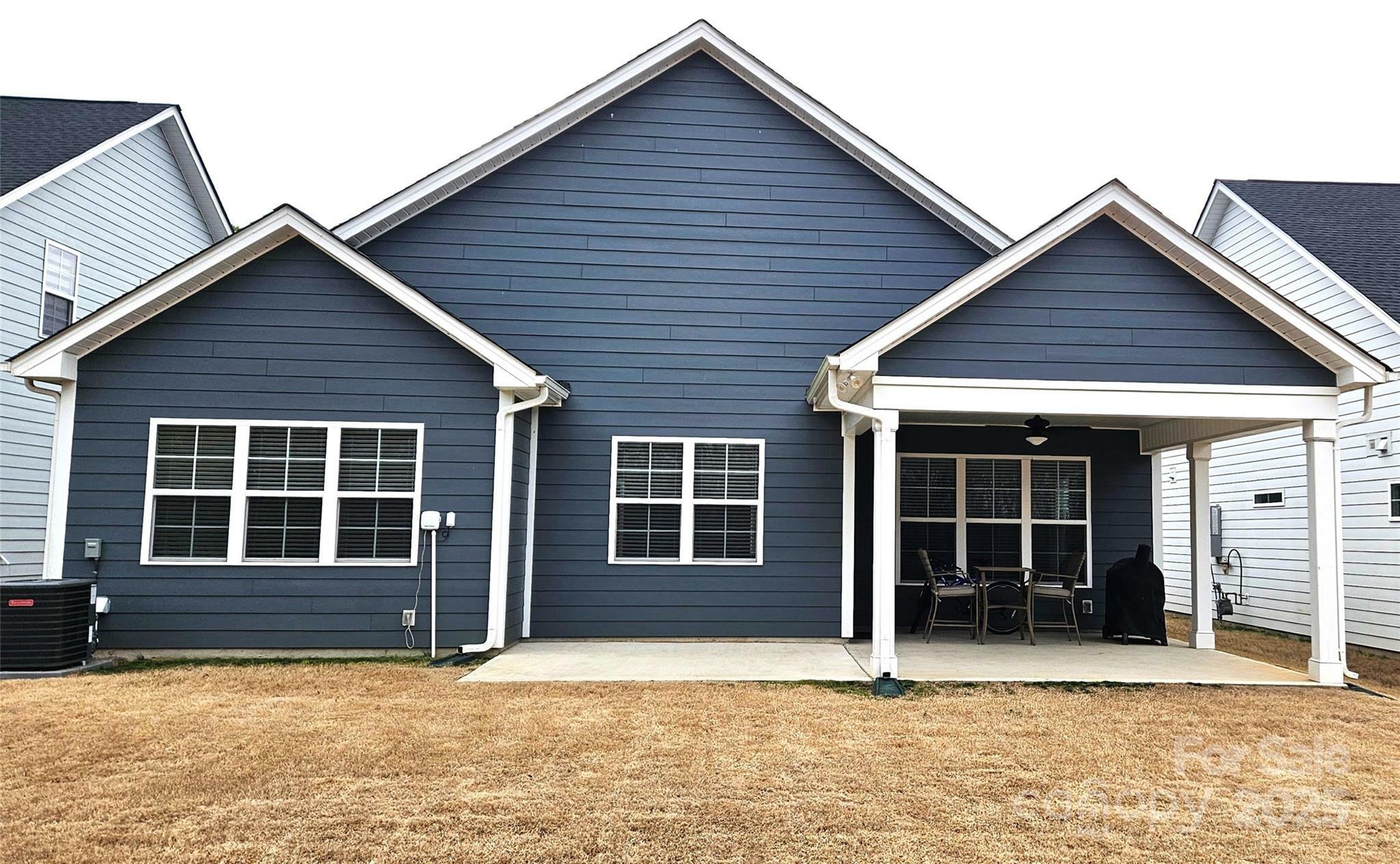 Property Photo: 2617 Manor Stone Way NC 28079