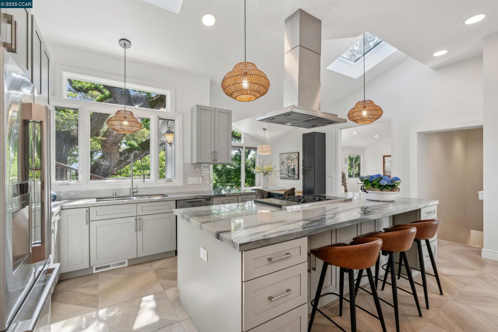 Property Photo:  3579 Boyer Circle  CA 94549 