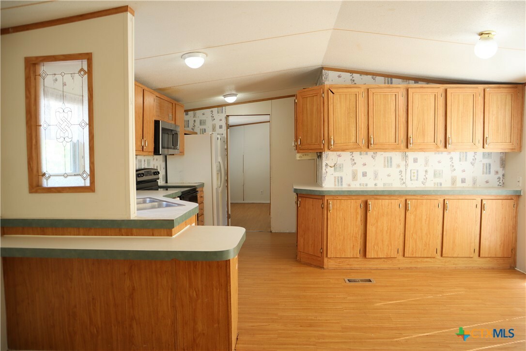 Property Photo: 1103 Olmos Road TX 78155