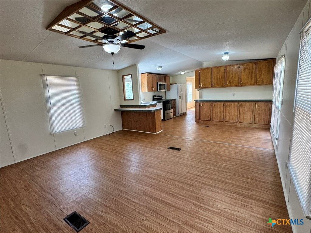 Property Photo:  1103 Olmos Road  TX 78155 