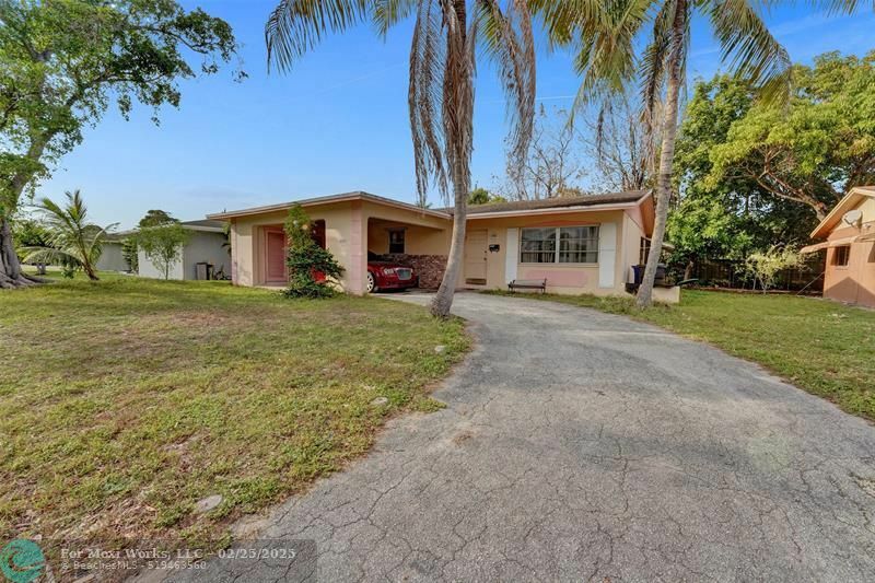 Property Photo:  4371 NW 32nd Ct  FL 33319 