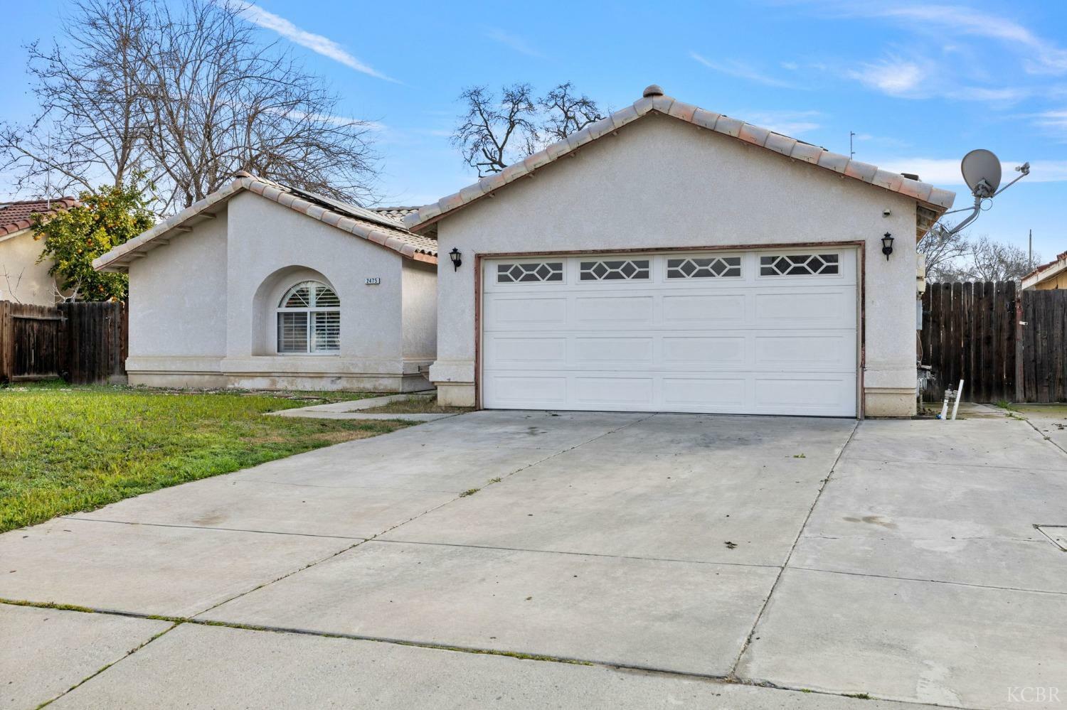 Property Photo:  2475 Fountain Plaza  CA 93230 