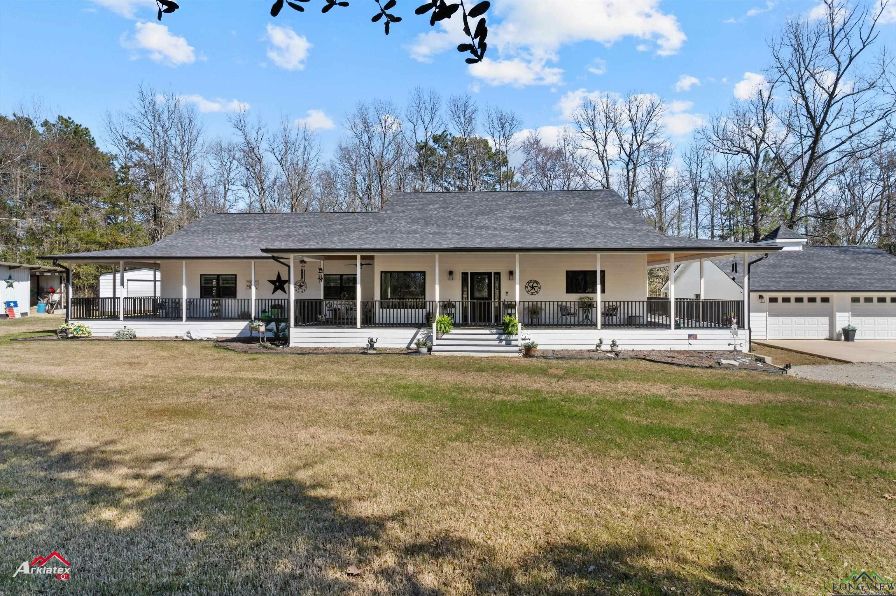 Property Photo: 6270 US Hwy 259 N TX 75568