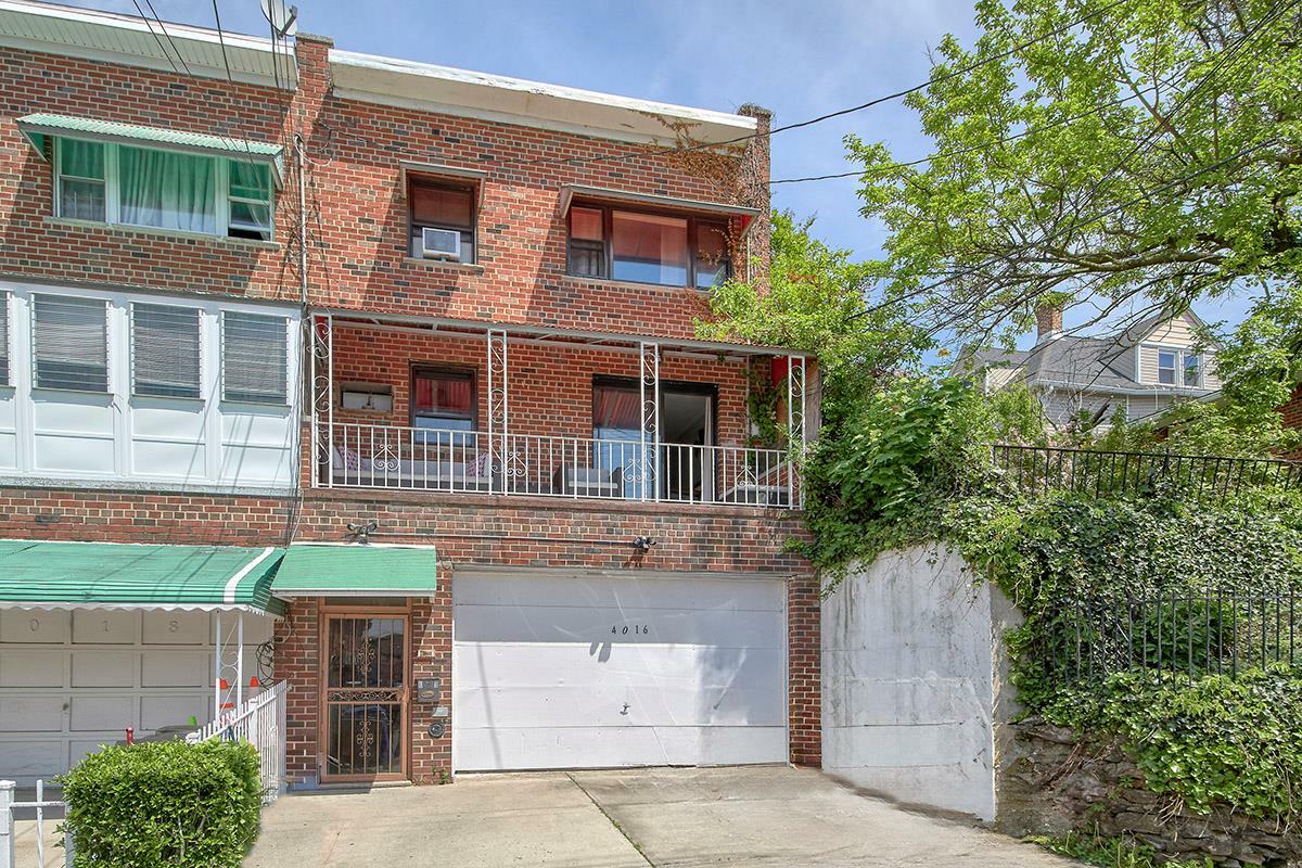 Property Photo: 4016 Wilder Avenue NY 10466