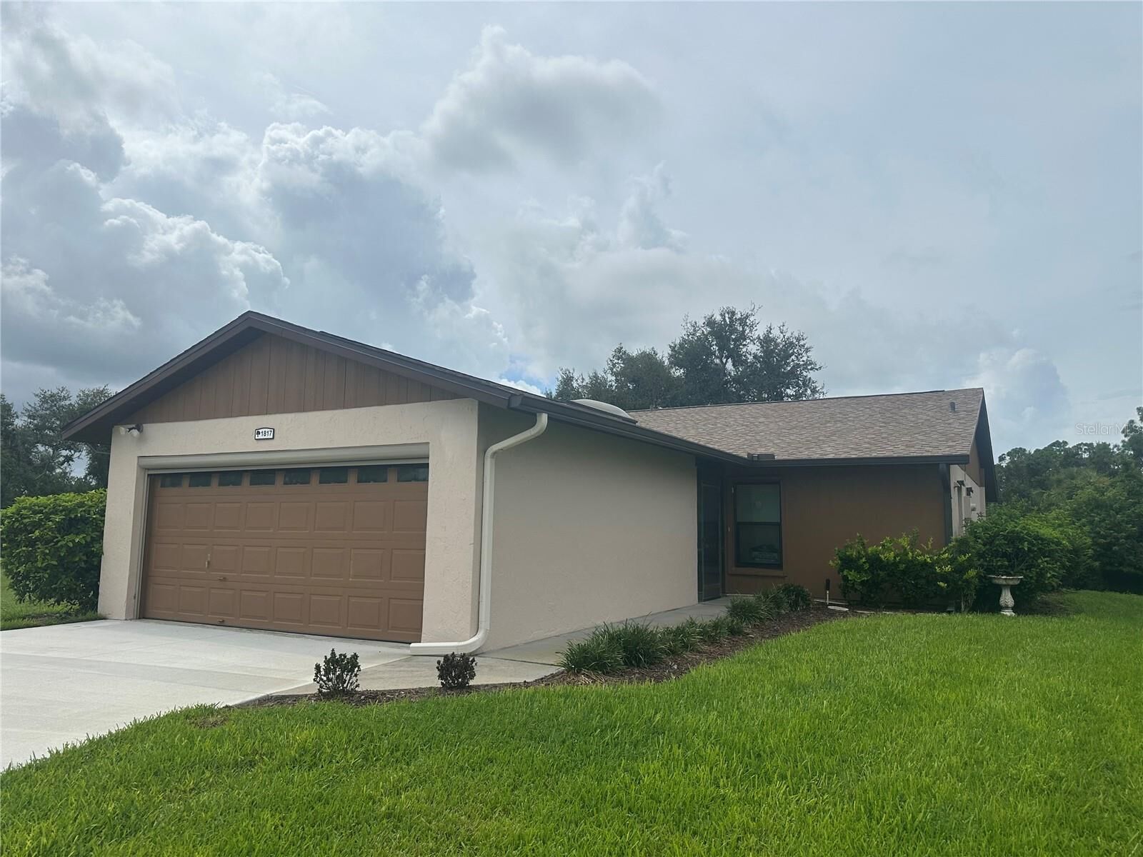 Property Photo: 1817 Curry Avenue 57 FL 34275