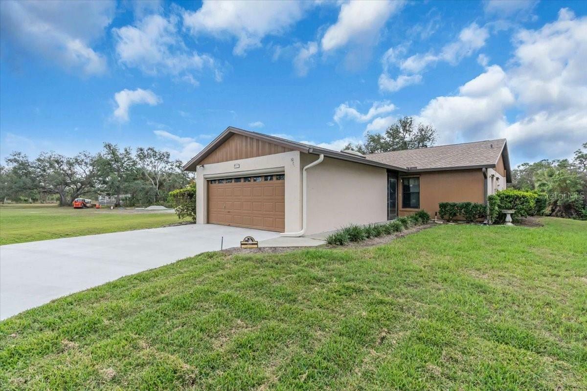 Property Photo: 1817 Curry Avenue 57 FL 34275
