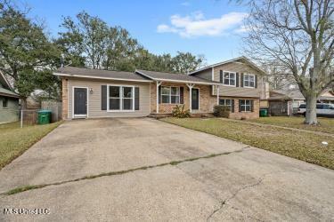 Property Photo:  3714 Lincolnshire Street  MS 39581 