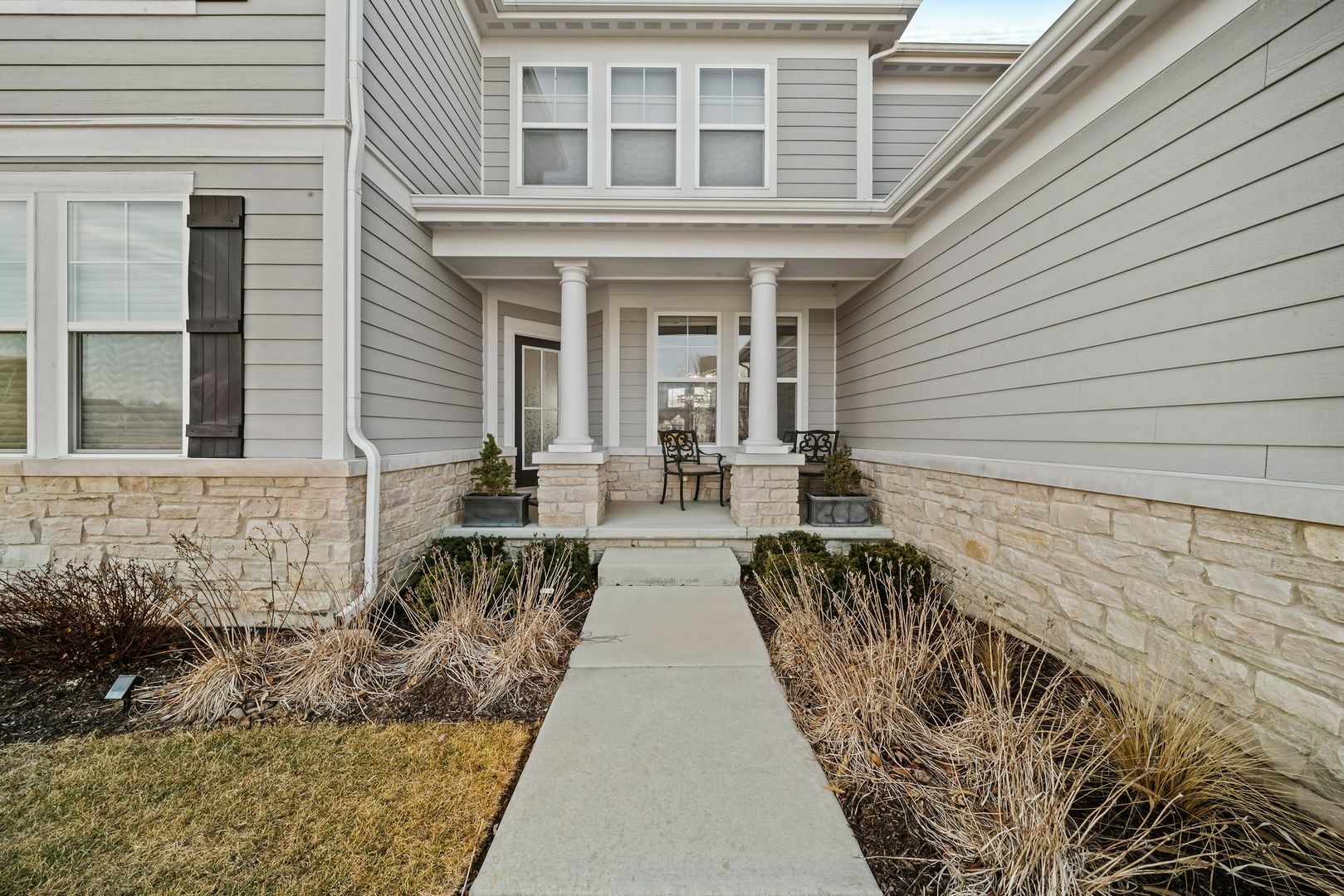 Property Photo:  24338 N Blue Aster Lane  IL 60010 