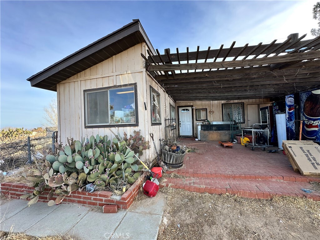 Property Photo:  6598 Nielson Road  CA 92371 
