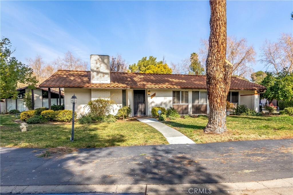 Property Photo:  1433 Seven Hills Drive  CA 92545 