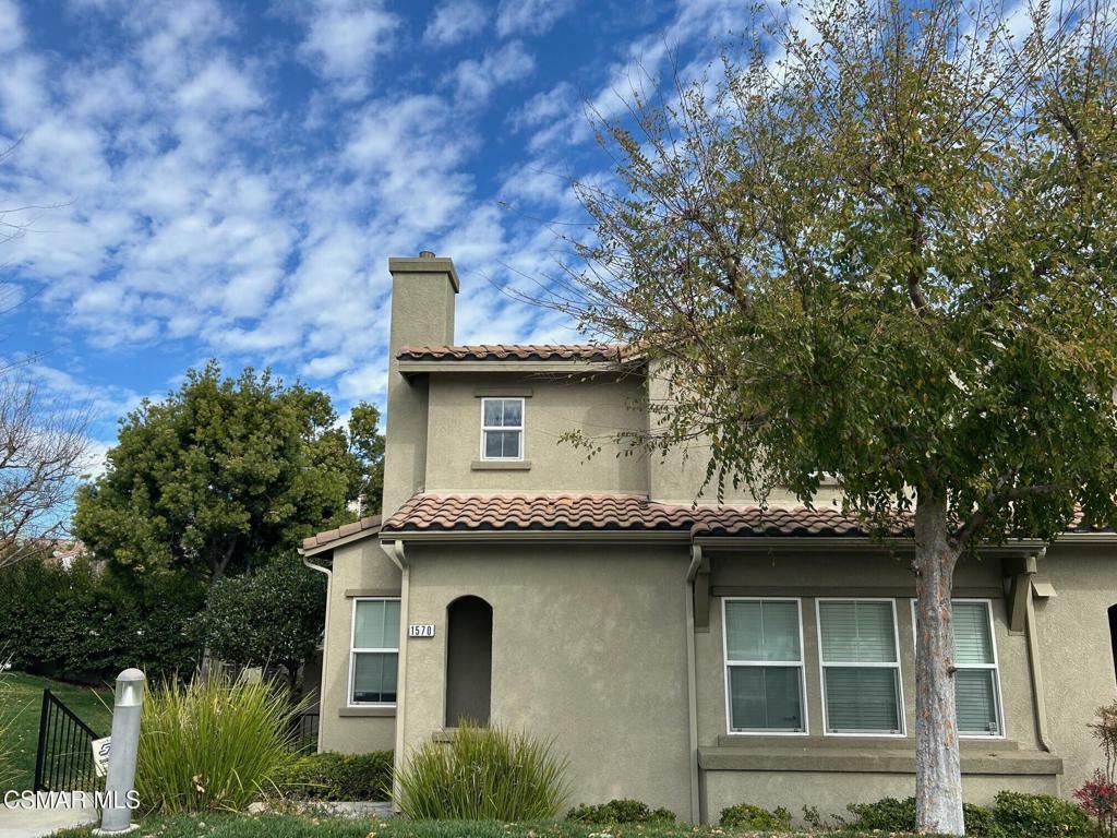 Property Photo:  1570 Silver Shadow Drive  CA 91320 