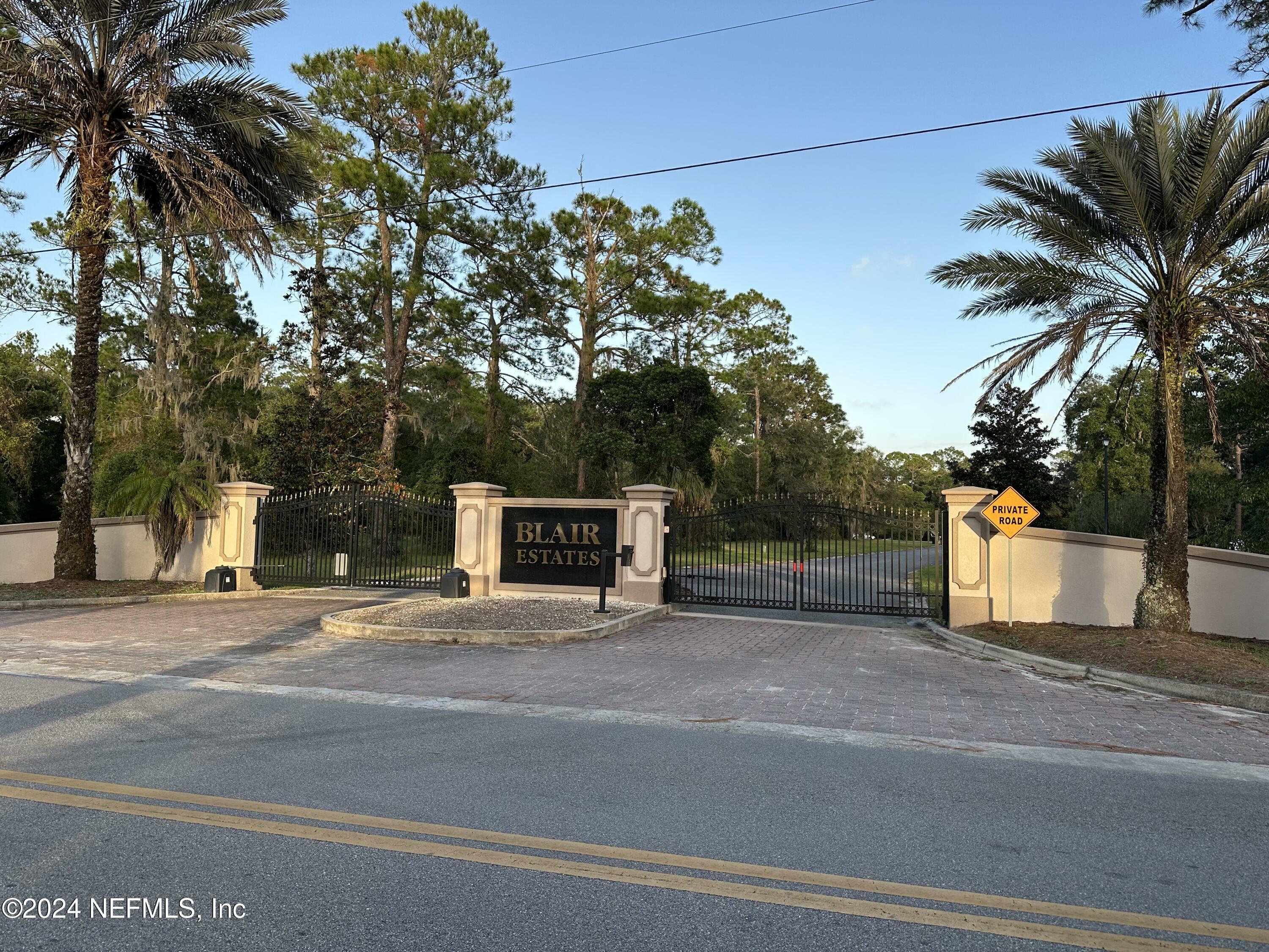 Property Photo:  113 Estates Drive  FL 32177 