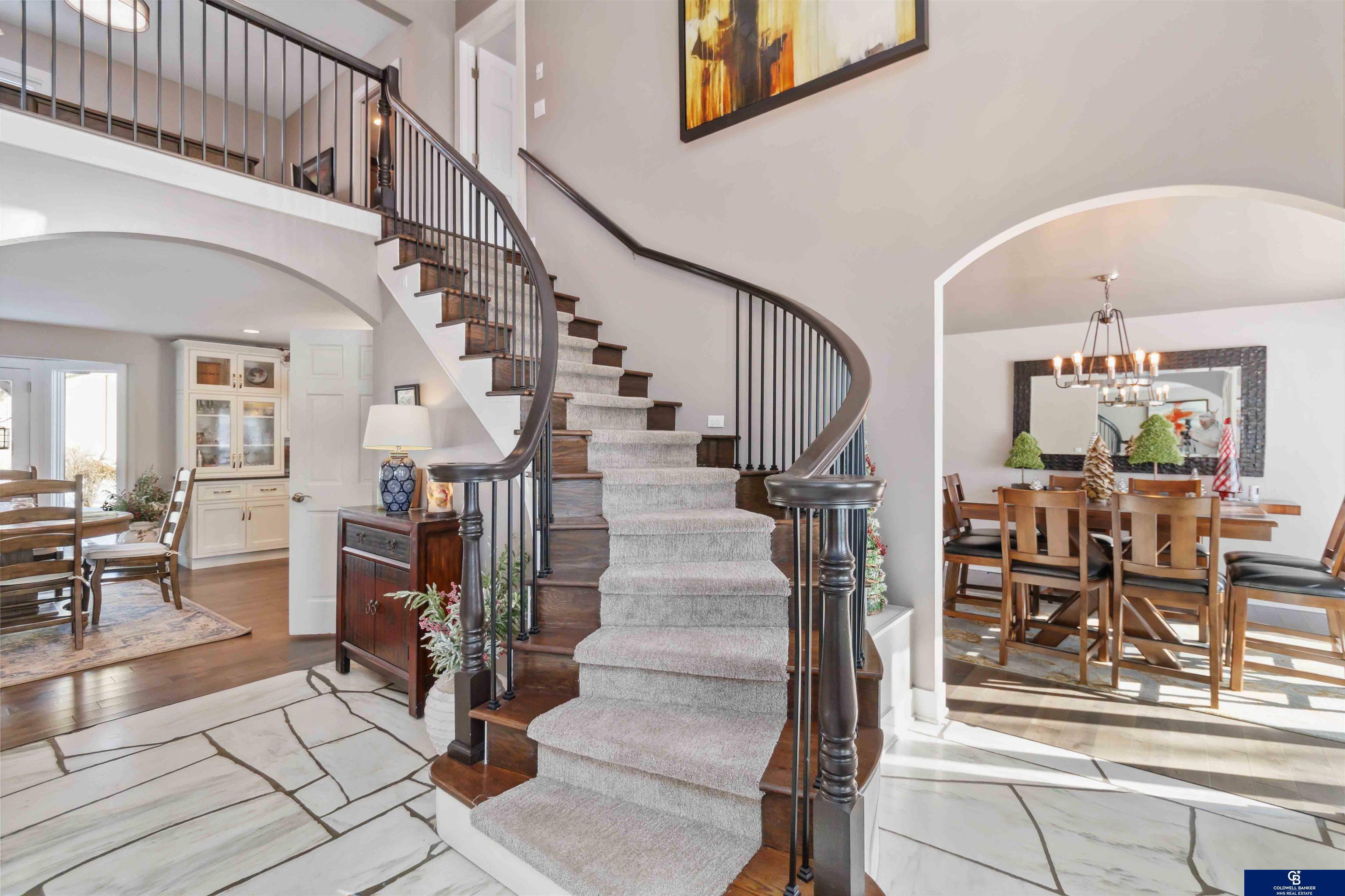 Property Photo: 5627 Oak Hills Drive NE 68137