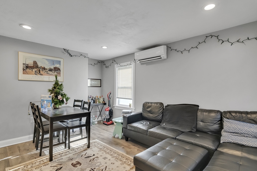 Property Photo:  93 Second St 2  MA 02141 