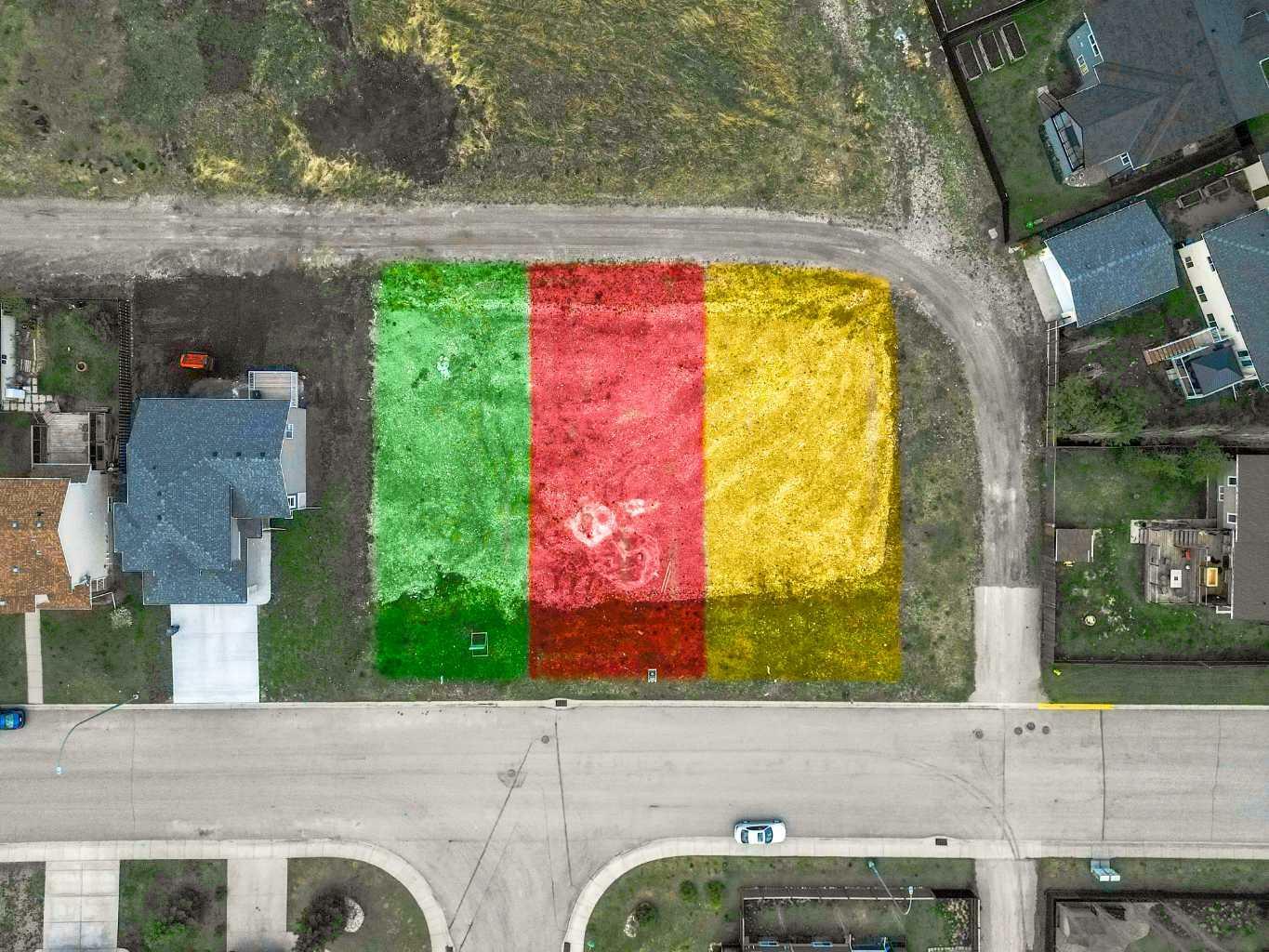 Property Photo: 222 12 Avenue NE AB T0M 1X0