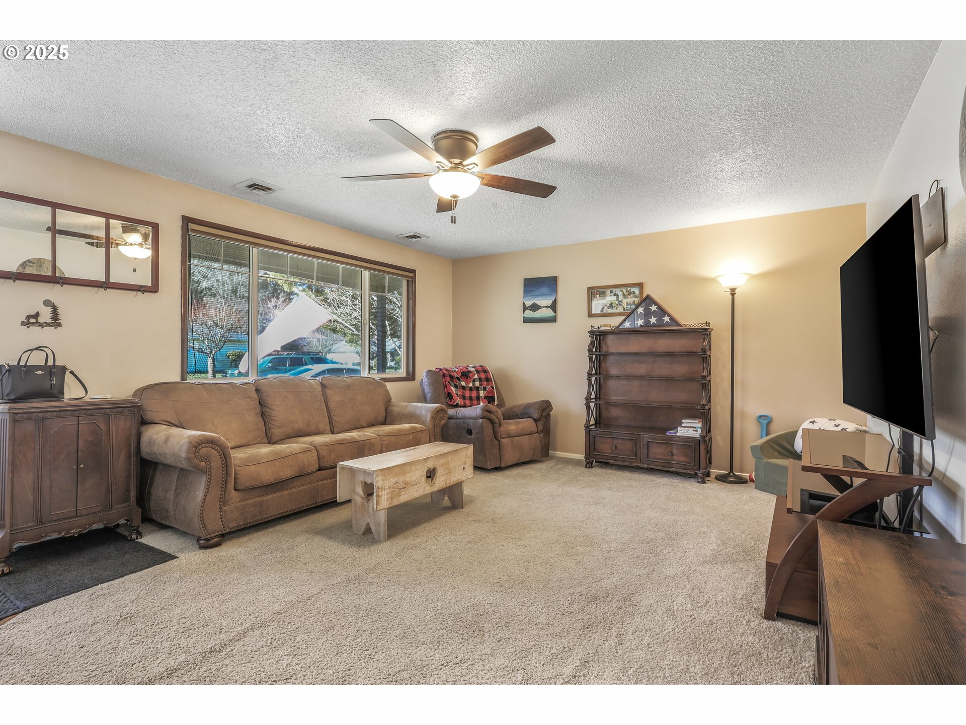 Property Photo:  17766 SE Paradise Dr  OR 97267 