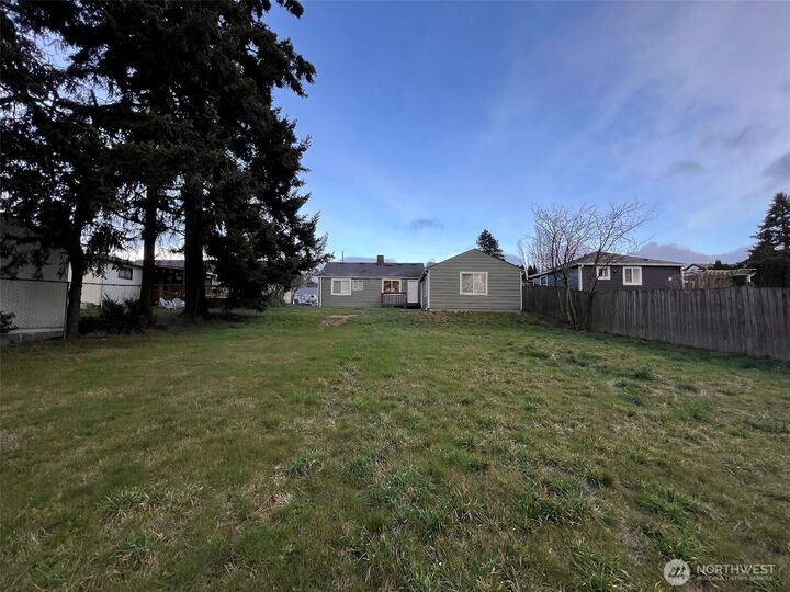 Property Photo:  17333  33rd Avenue S  WA 98188 