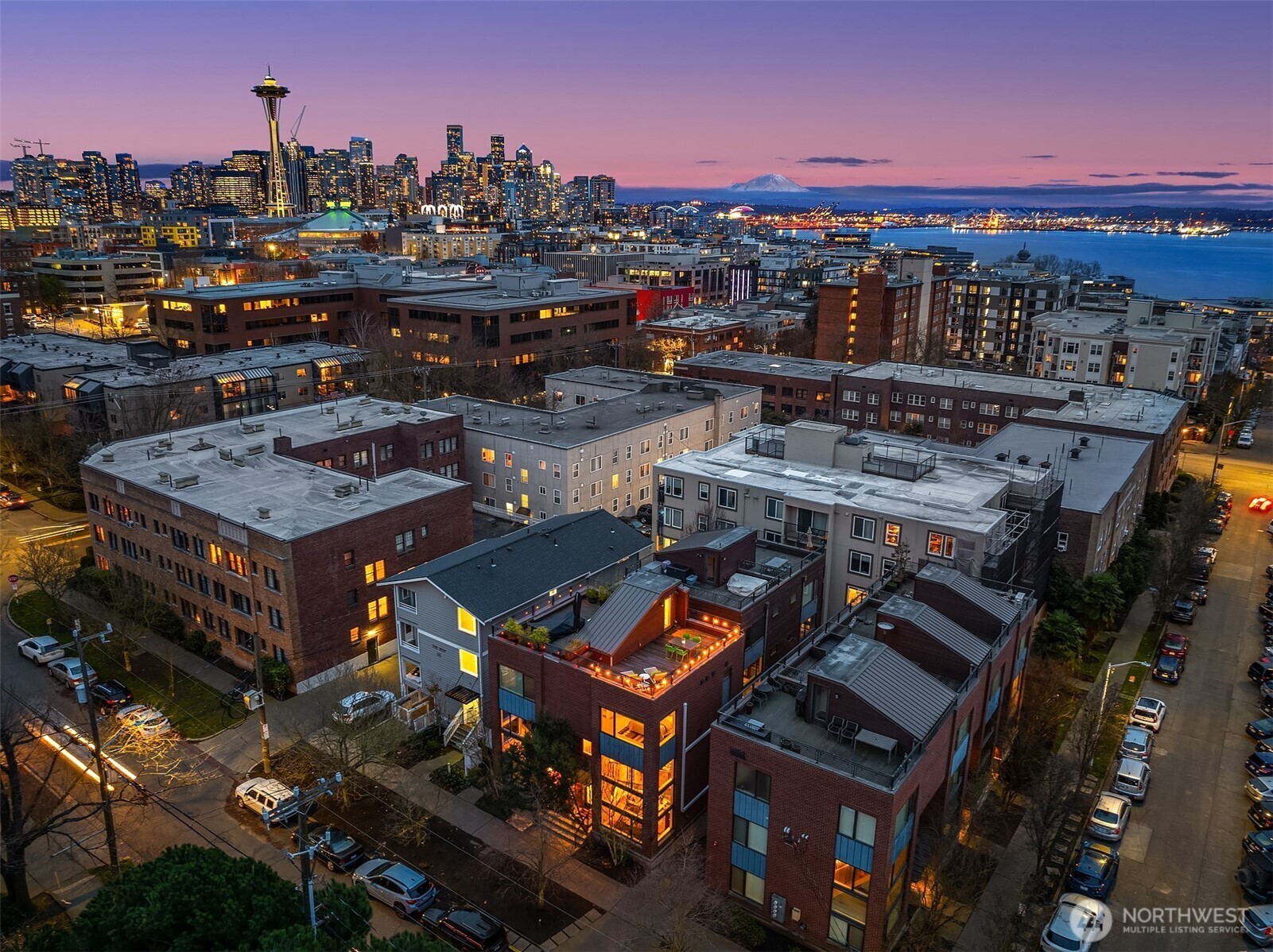 Property Photo: 325 W Roy Street WA 98119