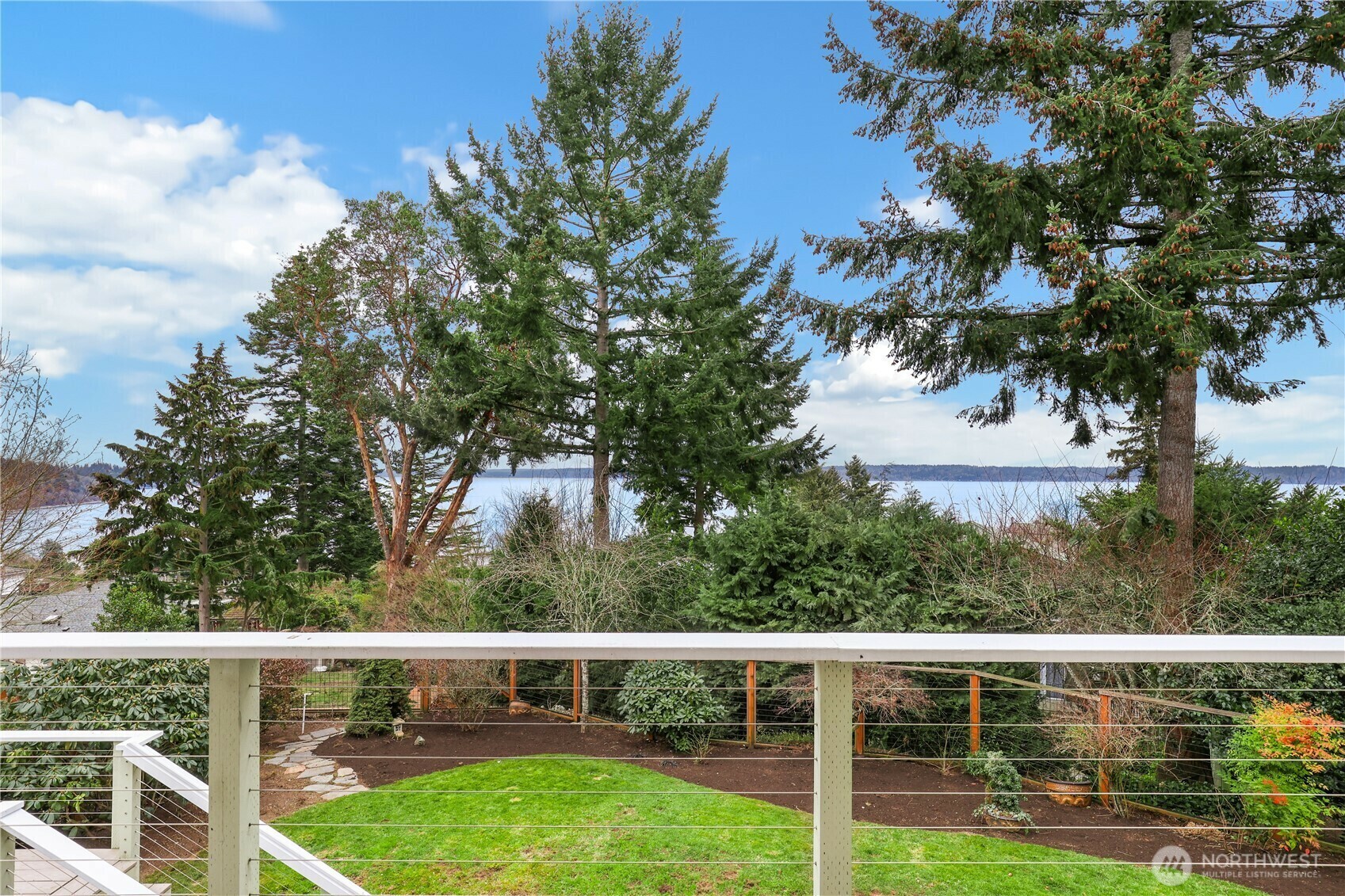 Property Photo:  12109  24th Place SW  WA 98146 