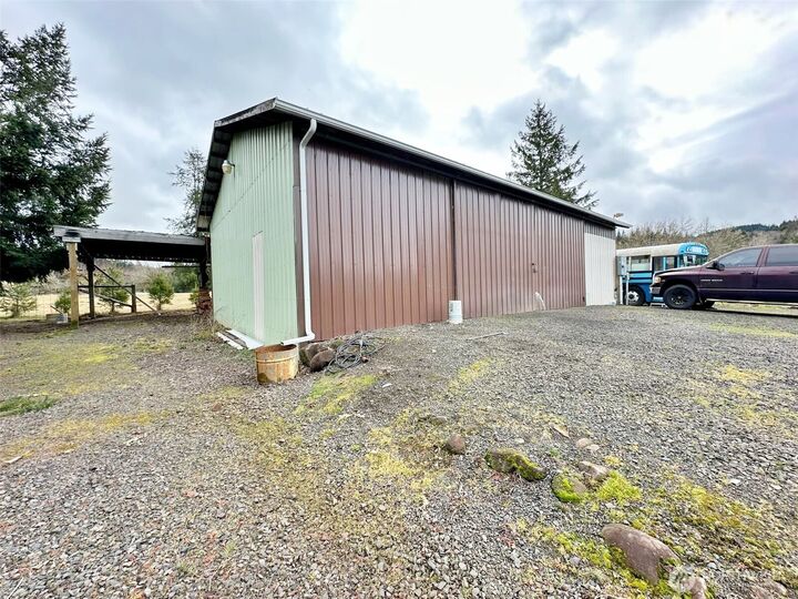 Property Photo:  886 20  Salmon Creek Road  WA 98564 