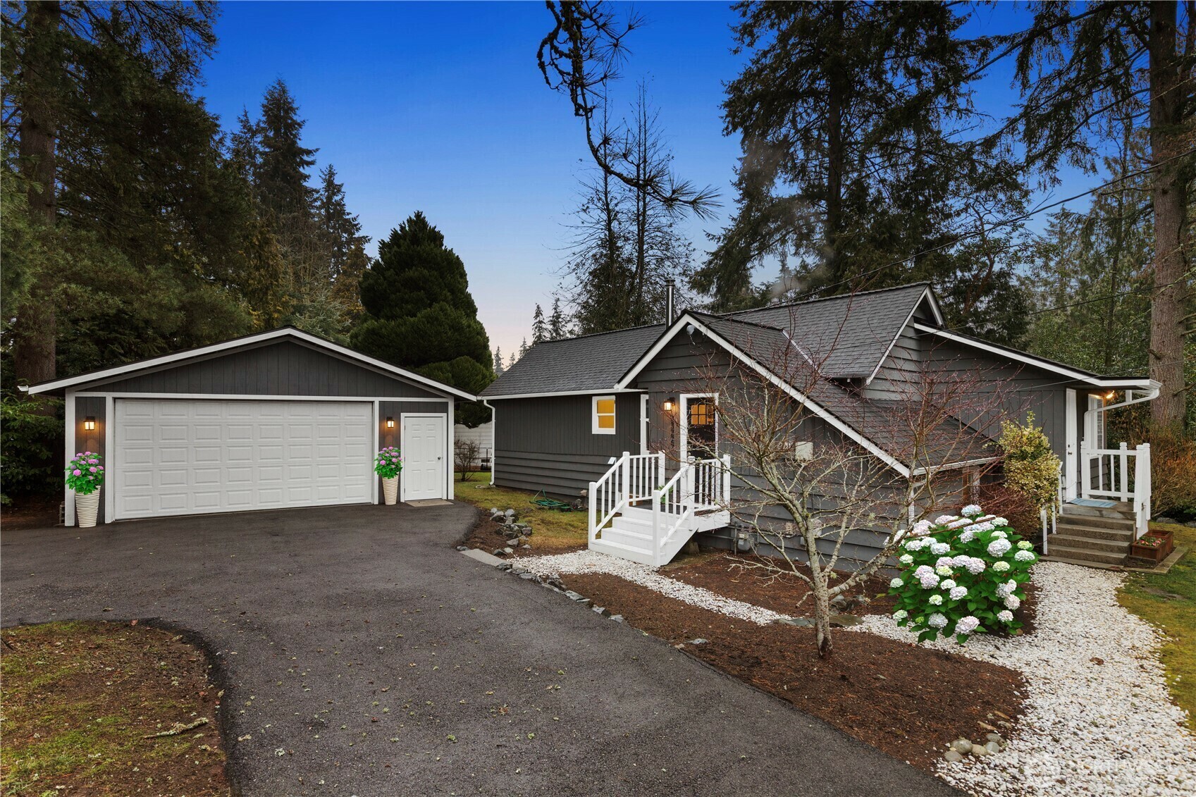 23222  92nd Avenue W  Edmonds WA 98020 photo