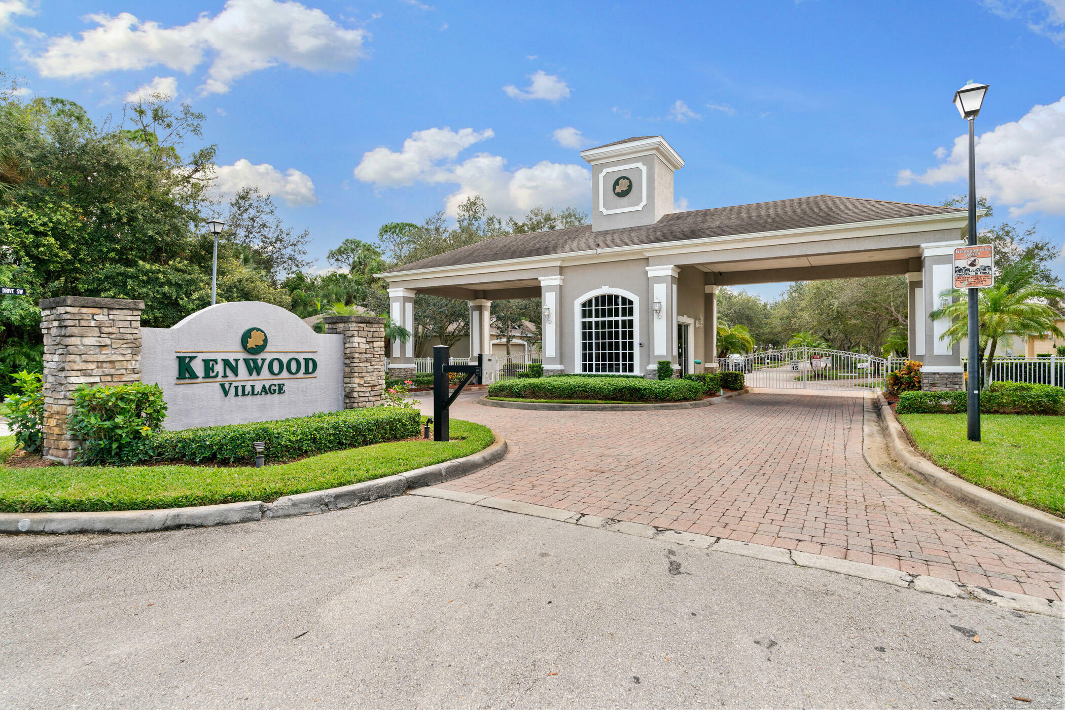 Property Photo: 3811 Kitty Hawk Lane SW FL 32968