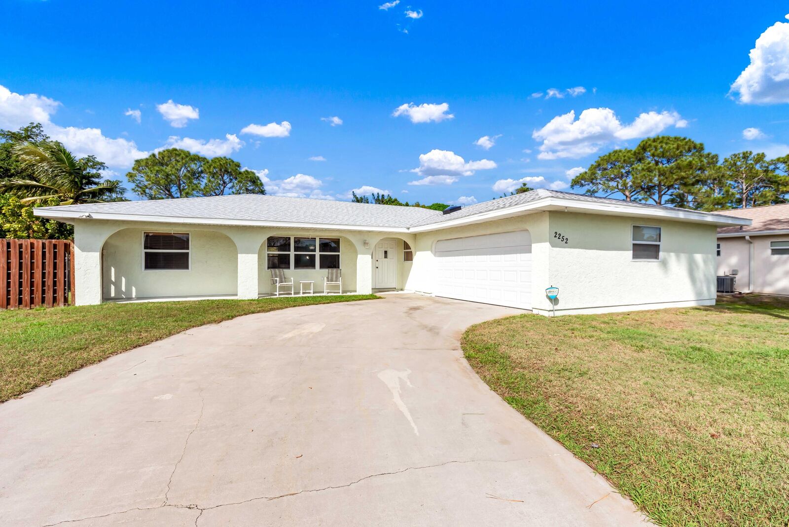 Property Photo: 2252 SE Wald Street FL 34984