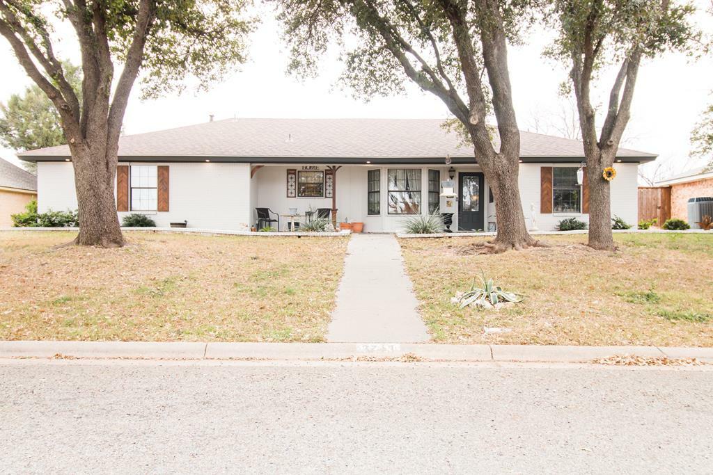 Property Photo:  3713 Threeawn Trail  TX 76904 