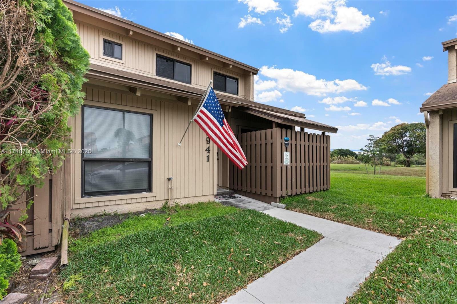 Property Photo:  1941 SW 82nd Ave  FL 33324 