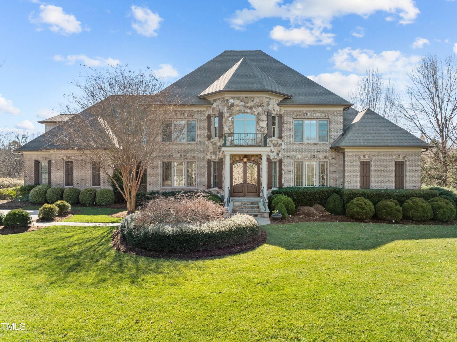 Property Photo: 1017 Payton Court NC 27614